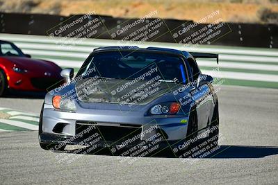 media/Dec-13-2025-Extreme Speed (Sat) [[d129ecb0b9]]/Beginner/Session 1 (Turn 2)/